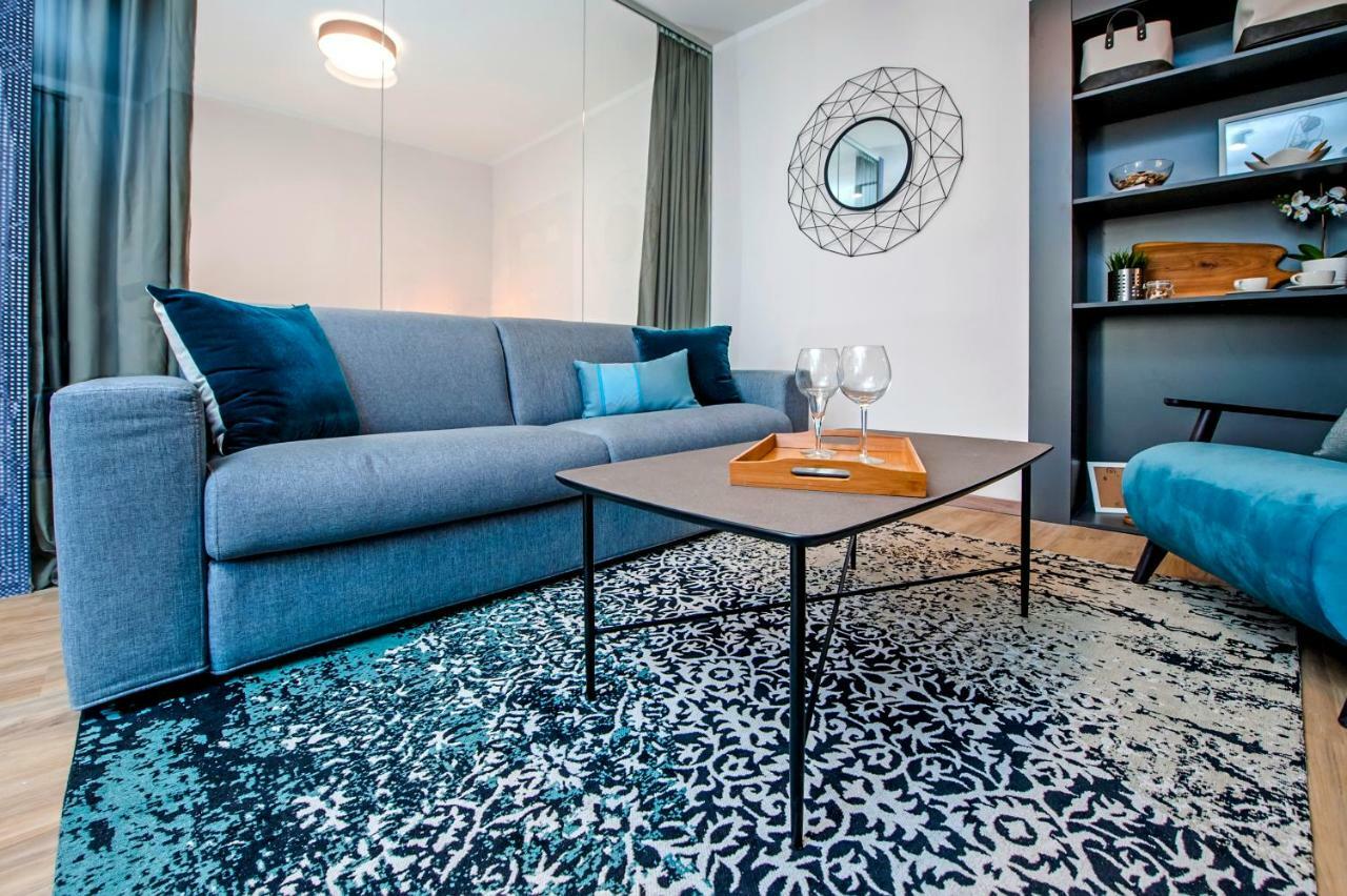 Harmony In Blue Apartment โรวีน ภายนอก รูปภาพ